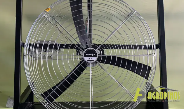 Sistemas de ventilación en invernaderos y granjas Ventilador